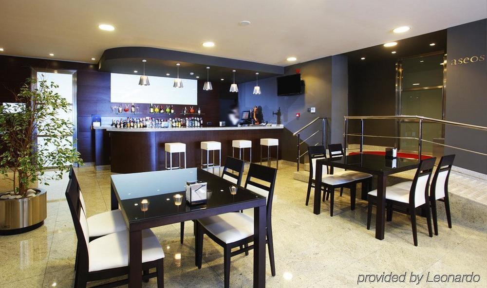 Hotel Occidental Vigo Restaurant foto