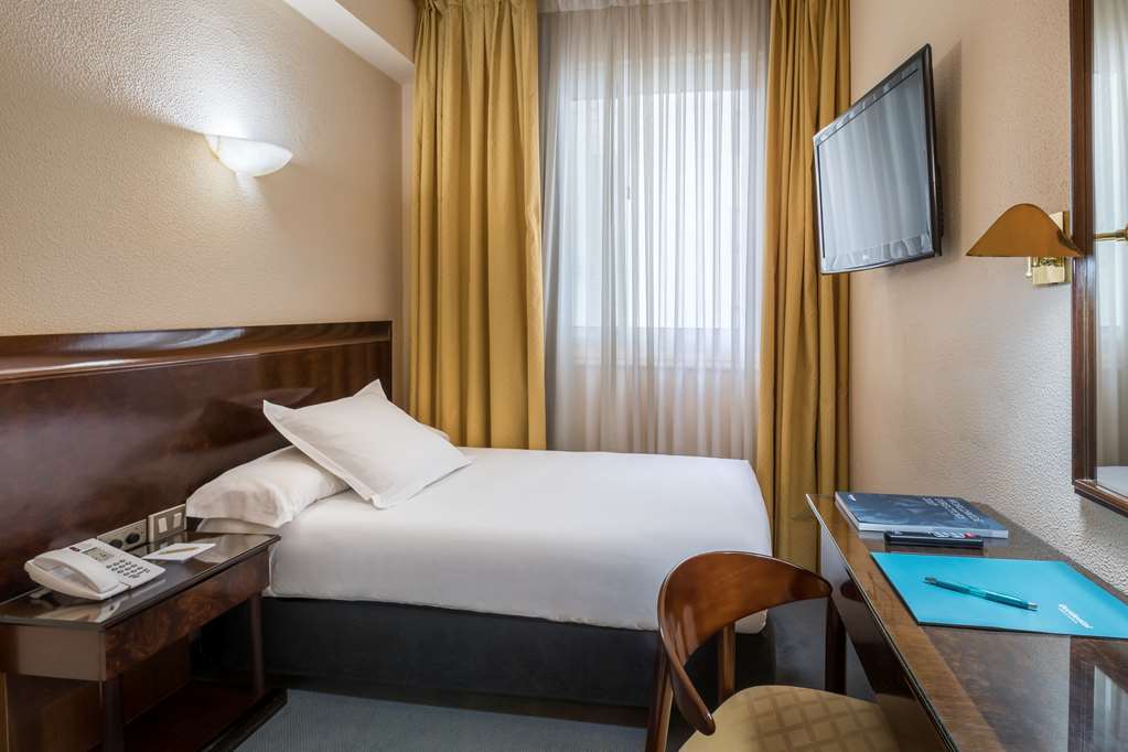 Hotel Occidental Vigo Exterior foto