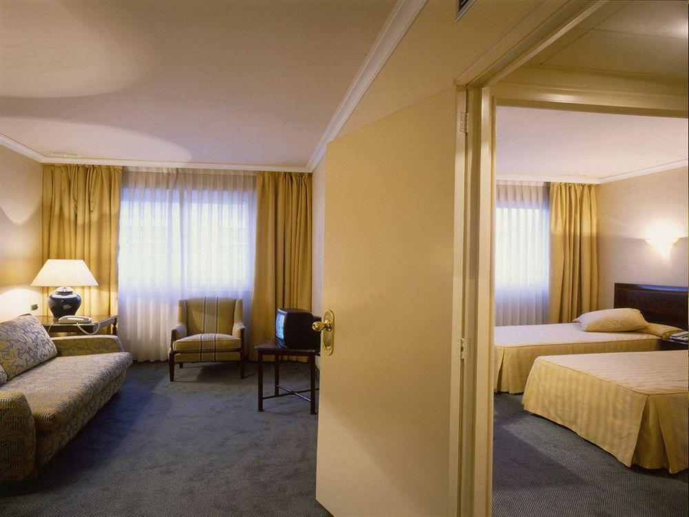 Hotel Occidental Vigo Zimmer foto